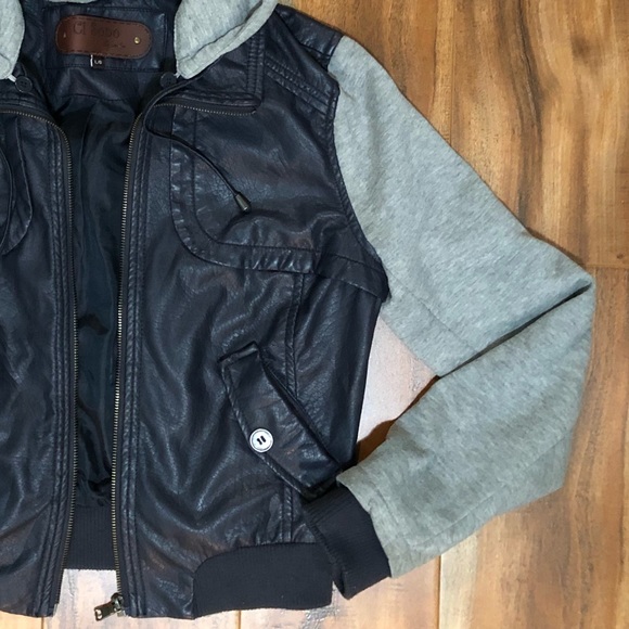 CI SONO | Pleather Jacket - Picture 4 of 7